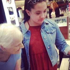 Meet your Posher, Mary